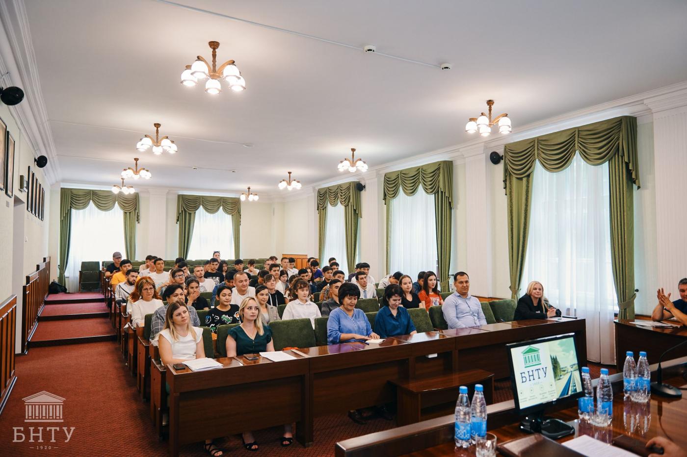 В БНТУ прошло организационное собрание для студентов совместного факультета БНТУ – ТГТрУ